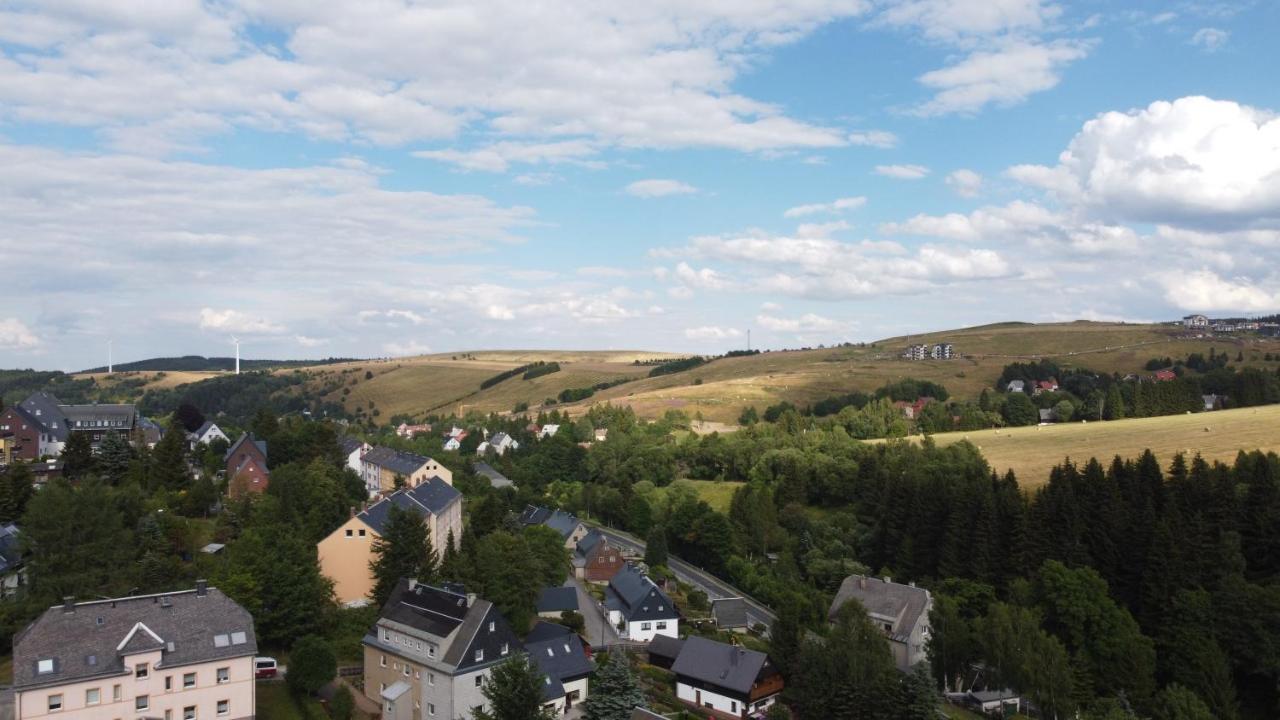 Ferienwohnungen Zauberberg&Glitzerhirsch Oberwiesenthal Exterior foto