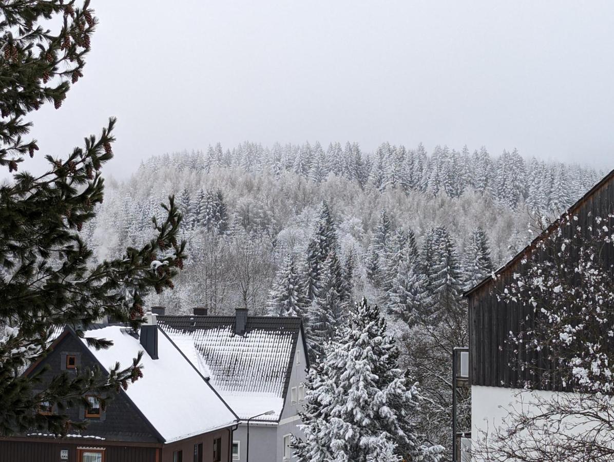Ferienwohnungen Zauberberg&Glitzerhirsch Oberwiesenthal Exterior foto